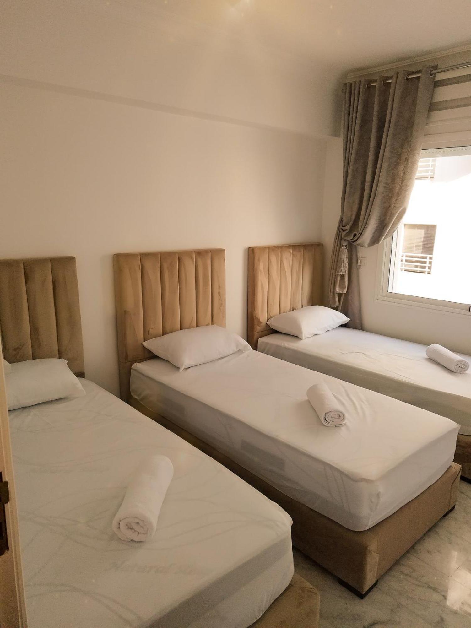 Incroyable Appartement A Playa Enface Cafe Sky 17 Tangier Exterior photo