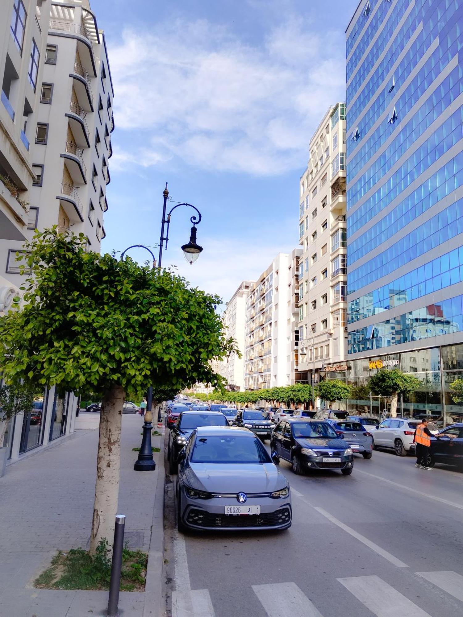 Incroyable Appartement A Playa Enface Cafe Sky 17 Tangier Exterior photo